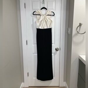 Eliza J black and white gown size 2